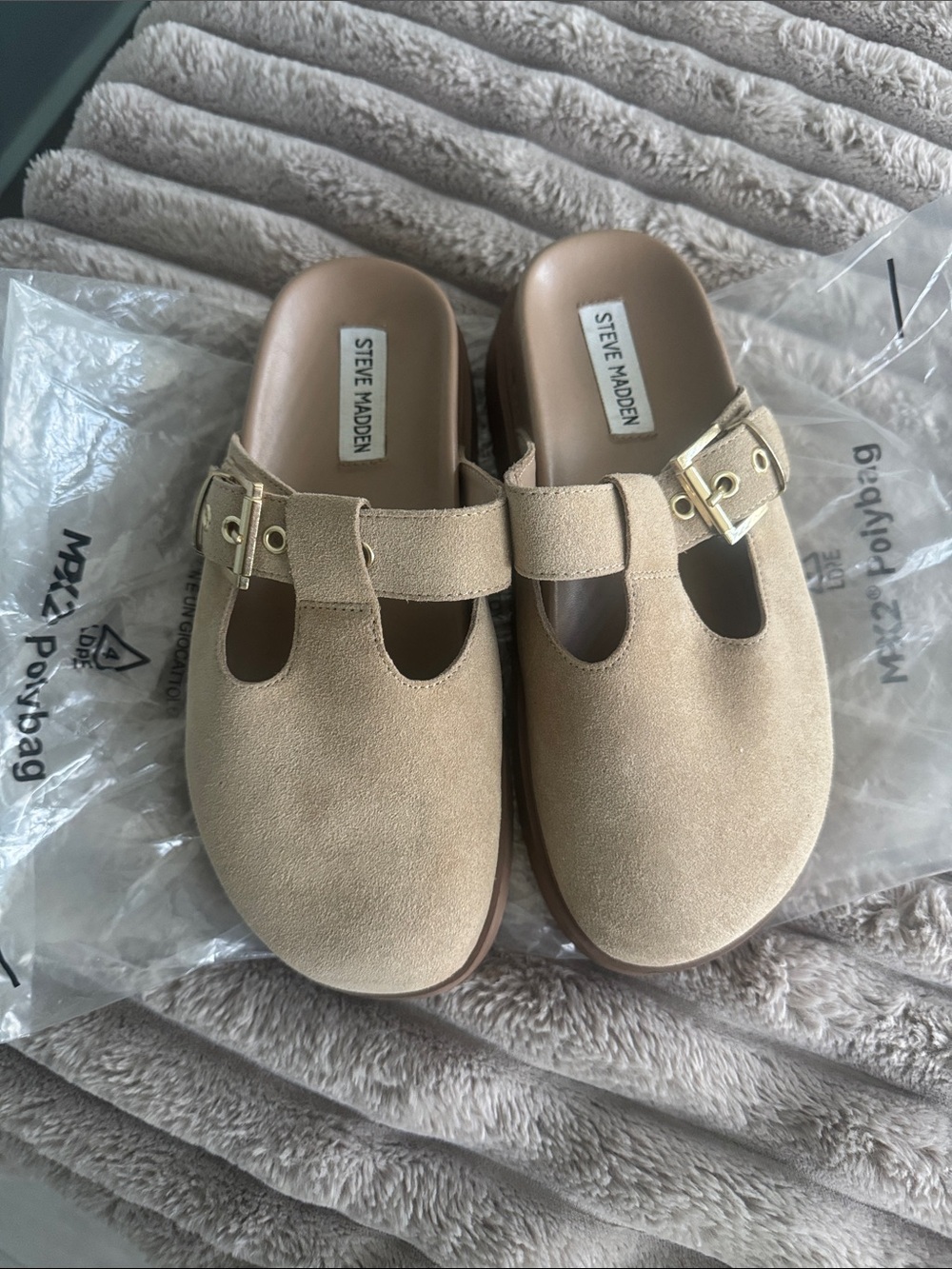 Steve Madden Beige Suede Buckle Clog Mules